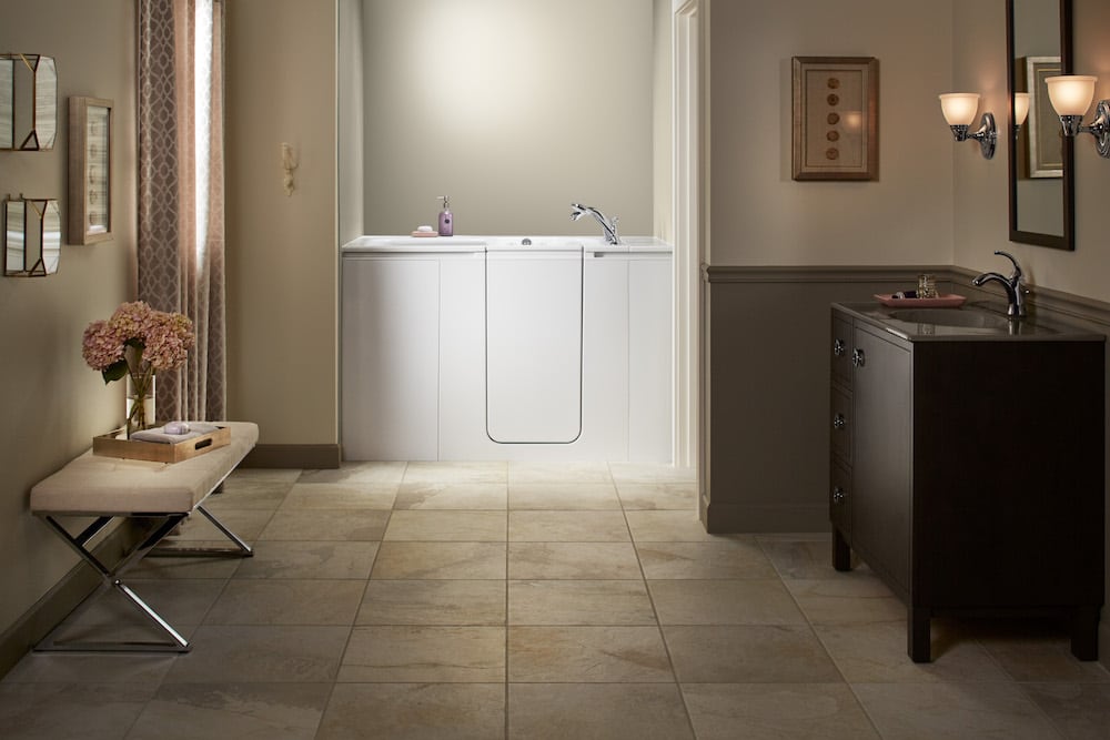 Full front view of the KOHLER Walk-In Bath.